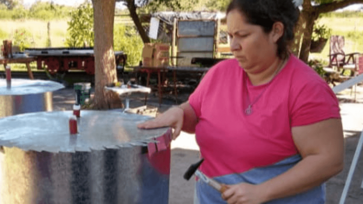 Mujer Calefón Recortada