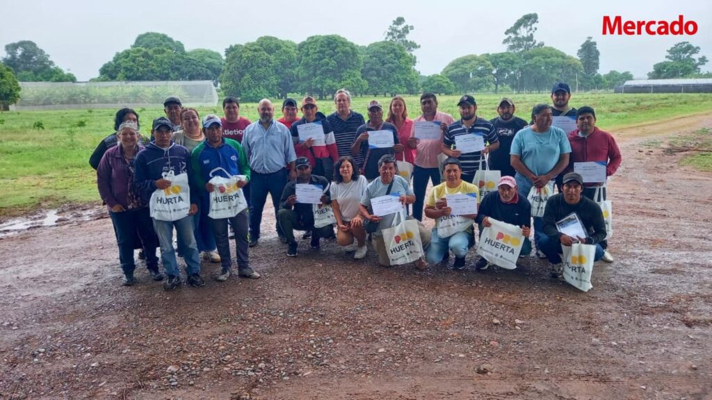 Curso certifica a cisterneros indígenas y criollos para mejorar el acceso a agua segura en Salta